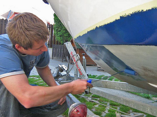 Műanyag hajó festése házilag