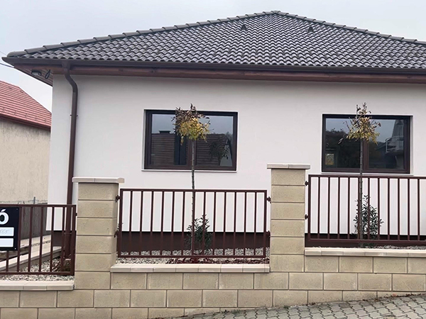 Homlokzati hőszigetelés: a weberpas topDRY szerepe a tartós felújításban